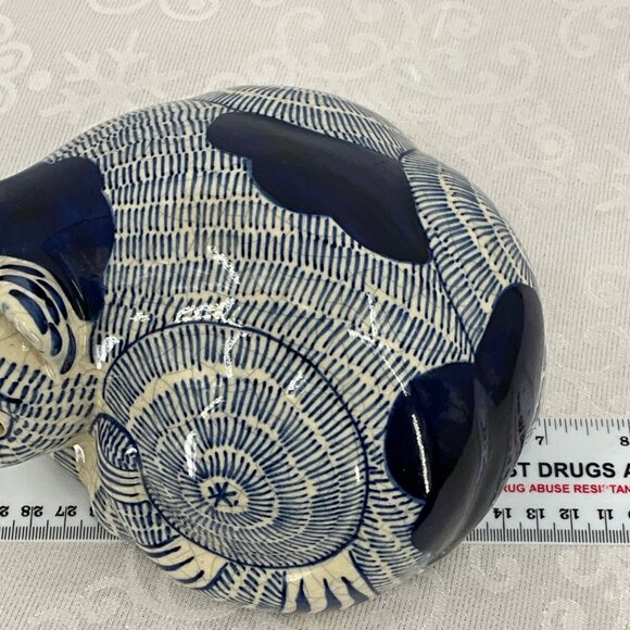 Vintage Nancy Lopez 1978 Ceramic Cat Figurine Blue & White Handcrafted 7" Long D - Picture 6 of 8